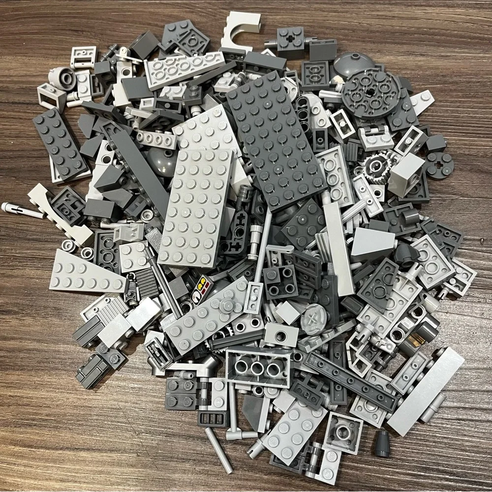 Lot Of Random Gray Lego Pieces From Various Sets 8.3 Ounces